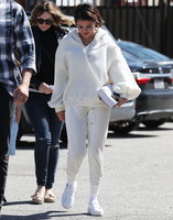 Selena Gomez Sweatshirt #3208250