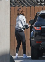 Selena Gomez Sweatshirt #3241884