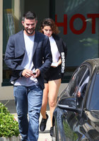 Selena Gomez Sweatshirt #3241887
