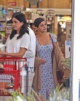 Selena Gomez t-shirt #3241999