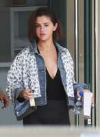 Selena Gomez mug #G1520054