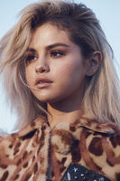 Selena Gomez t-shirt #3324819