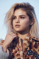 Selena Gomez t-shirt #3324825