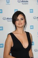 Selena Gomez t-shirt #3837782