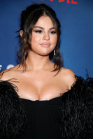 Selena Gomez tote bag #G2485464