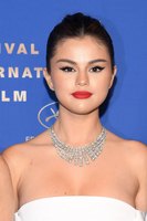 Selena Gomez Sweatshirt #3868245