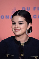 Selena Gomez longsleeve t-shirt #3868297