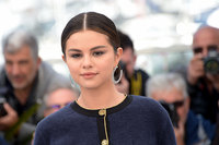 Selena Gomez t-shirt #3868323