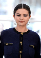 Selena Gomez t-shirt #3868343