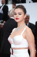 Selena Gomez t-shirt #3868358