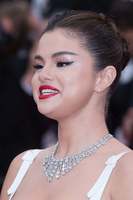 Selena Gomez mug #G2485676