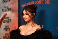 Selena Gomez mug #G2485704