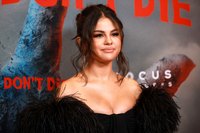 Selena Gomez mug #G2485713