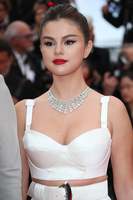 Selena Gomez mug #G2485775