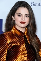 Selena Gomez t-shirt #3918228