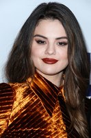 Selena Gomez Sweatshirt #3918290