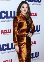 Selena Gomez t-shirt #3918340