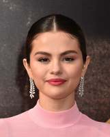 Selena Gomez t-shirt #3944131