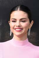 Selena Gomez t-shirt #3944185