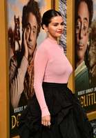 Selena Gomez mug #G2561565