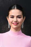 Selena Gomez mug #G2561567