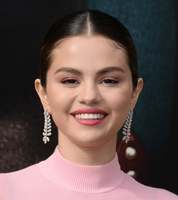 Selena Gomez mug #G2561578