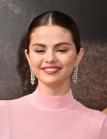 Selena Gomez mug #G2561687