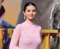 Selena Gomez tote bag #G2561748