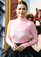 Selena Gomez mug #G2561848