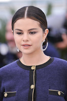 Selena Gomez Sweatshirt #3956493