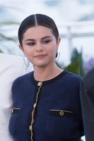 Selena Gomez Sweatshirt #3956521
