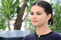 Selena Gomez Sweatshirt #3956676