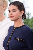 Selena Gomez Sweatshirt #3956681