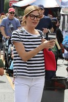 Selma Blair Sweatshirt #3255061