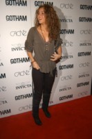 Shakira & Niche Media longsleeve t-shirt #1449514