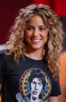 Shakira t-shirt #1248115