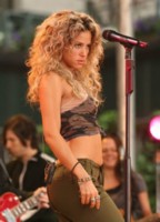 Shakira Sweatshirt #1252568