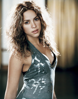 Shakira longsleeve t-shirt #2090897