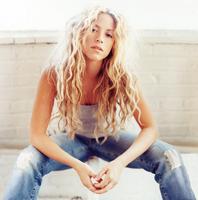 Shakira Sweatshirt #2090976
