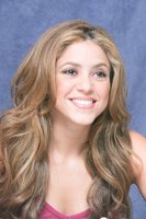 Shakira longsleeve t-shirt #2281694