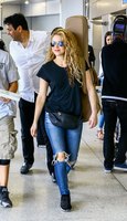 Shakira Sweatshirt #3114356