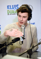 Shawn Mendes Sweatshirt #3195685