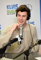 Shawn Mendes Sweatshirt #3195686