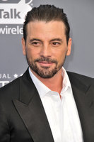 Skeet Ulrich mug #G1209751