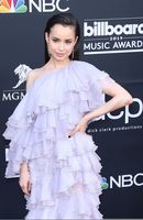 Sofia Carson Longsleeve T-shirt #3831551
