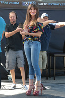Sofia Vergara Longsleeve T-shirt #3200737