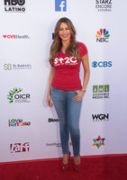 Sofia Vergara Longsleeve T-shirt #3811819