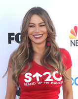 Sofia Vergara Longsleeve T-shirt #3811960