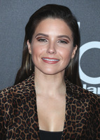 Sophia Bush Longsleeve T-shirt #3815975