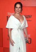 Sophia Bush mug #G2457567